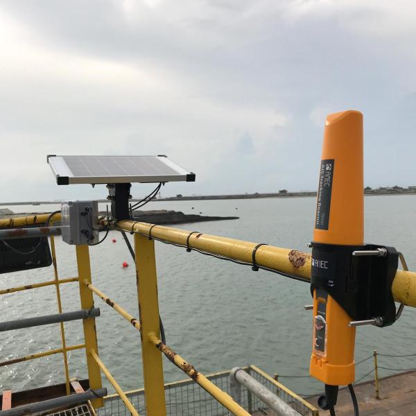 Solar Powered AIS Class B Transponder